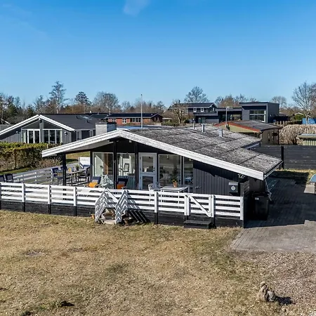 Jaike - From The Sea By Interhome Feriehus Hadsund